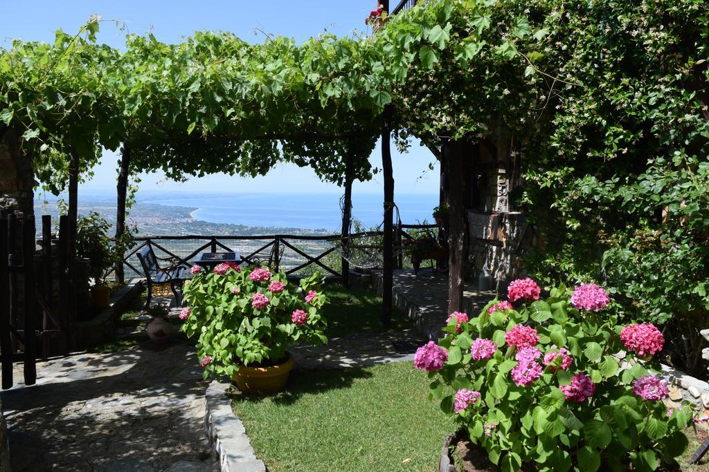 Guesthouse Oneiro Παλαιός Παντελεήμων Εξωτερικό φωτογραφία